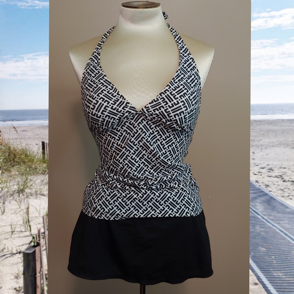 Swim suit